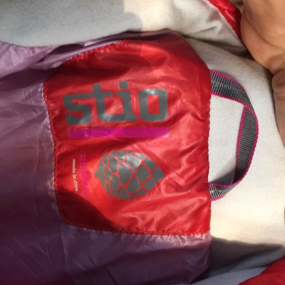 Stio Vest - Picture 2 of 3